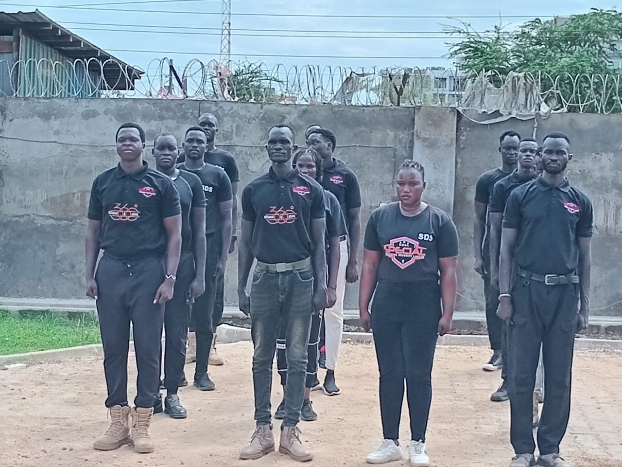 SDSL recruits in physical fitness training